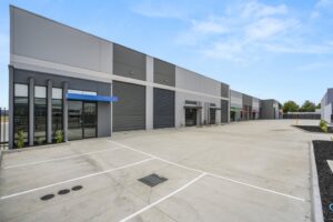 24 Ronaldo Circuit, MOE  VIC  3825